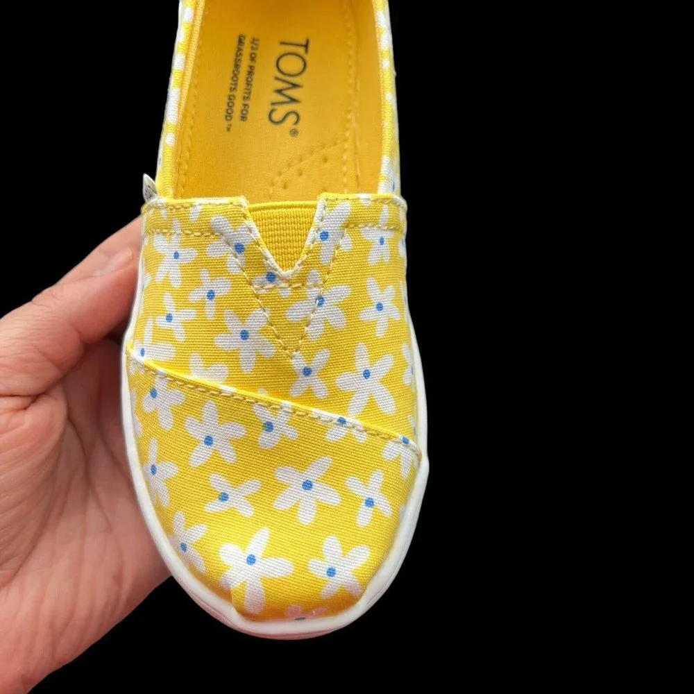 Toms Little Girls‎ Alpargata Shoes Size 12-13 Yellow Slip on Lightweight & Comfy